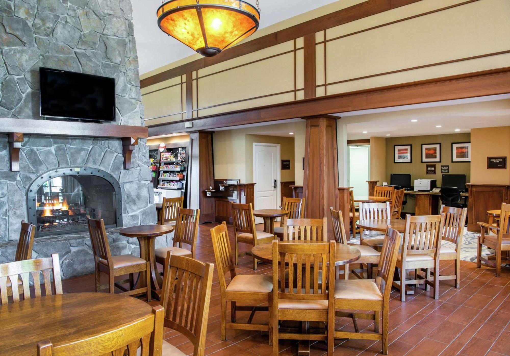 Hampton Inn & Suites Rochester/Victor Eksteriør bilde
